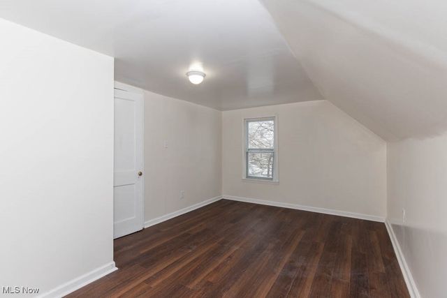 1598 Alameda Avenue, Lakewood, OH 44107