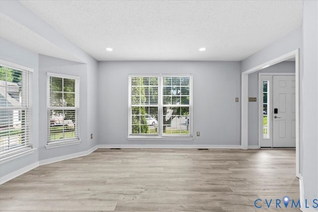 3357 Meadowmont Ln, Henrico, VA 23223