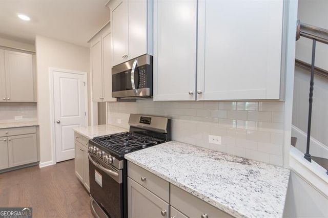 1626 Lansing Bluff Walk 1626, Lawrenceville, GA 30043