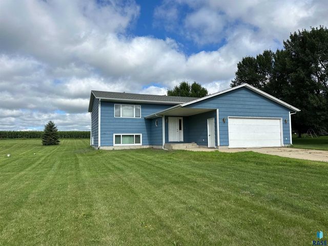 26967 Elmen Pl, Sioux Falls, SD 57108