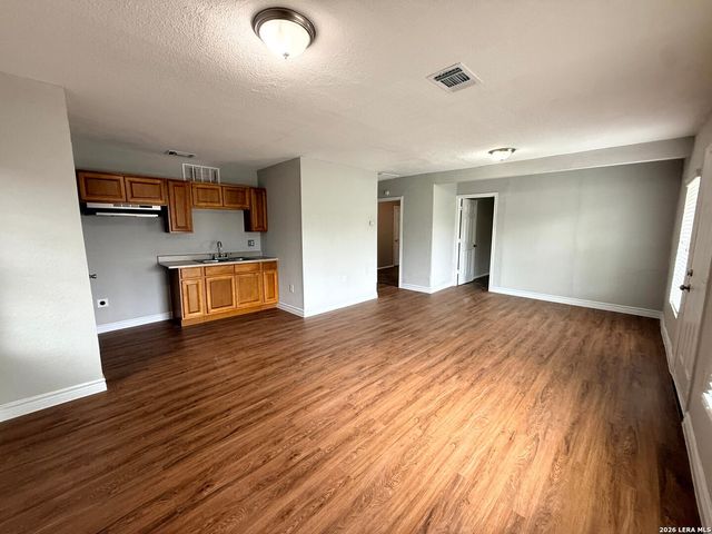 2604 Chihuahua Street, San Antonio, TX 78207