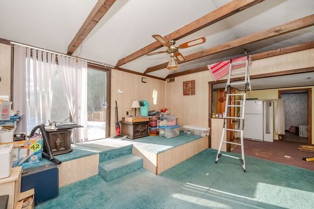 731 Hilldale Ave, Haverhill, MA 01832