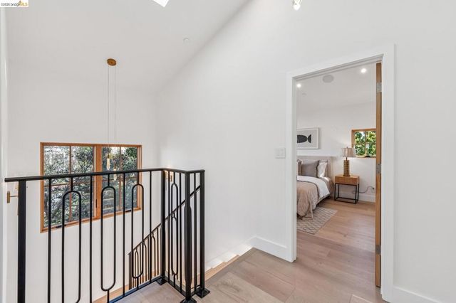 3023 Bateman St, Berkeley, CA 94705