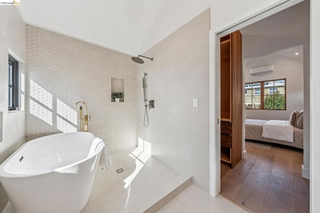 3023 Bateman St, Berkeley, CA 94705