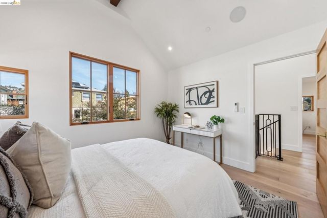 3023 Bateman St, Berkeley, CA 94705