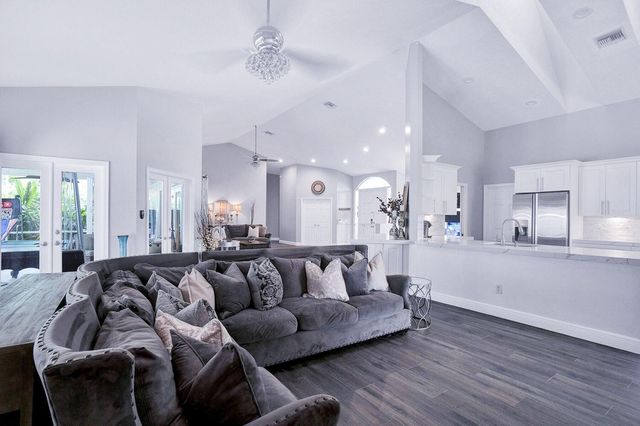 1350 Longlea Terrace, Wellington, FL 33414