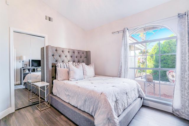 1350 Longlea Terrace, Wellington, FL 33414