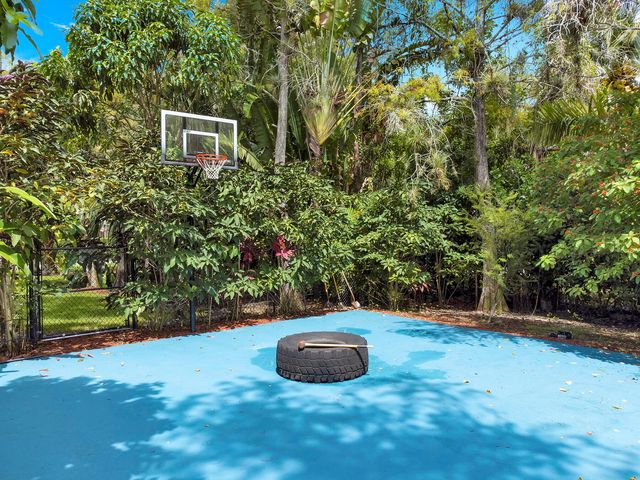 1350 Longlea Terrace, Wellington, FL 33414