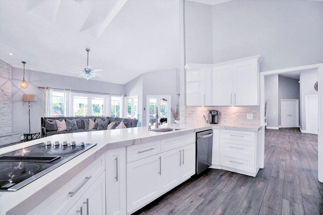 1350 Longlea Terrace, Wellington, FL 33414