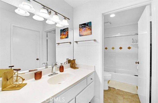 70 Corniche H, Dana Point, CA 92629