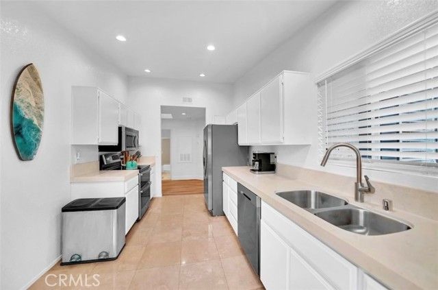 70 Corniche H, Dana Point, CA 92629