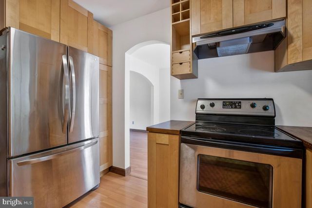 6327 JOSLYN, Cheverly, MD 20785