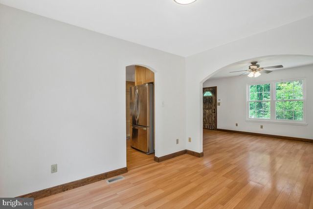 6327 JOSLYN, Cheverly, MD 20785