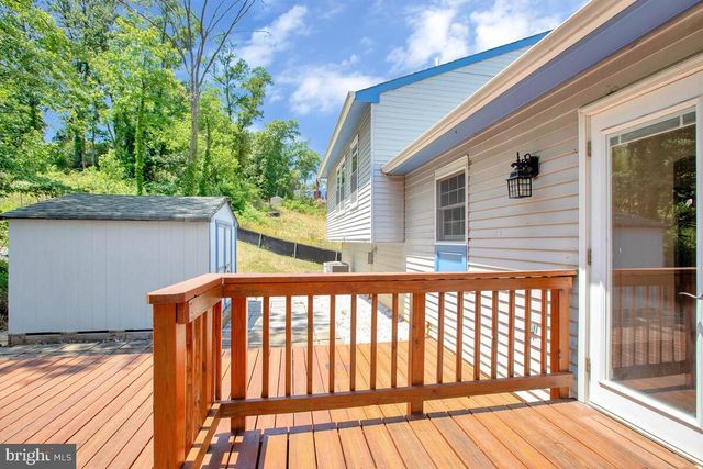 6327 JOSLYN, Cheverly, MD 20785