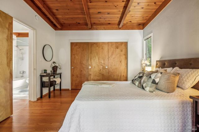 215 Bungalow Ave, San Rafael, CA 94901