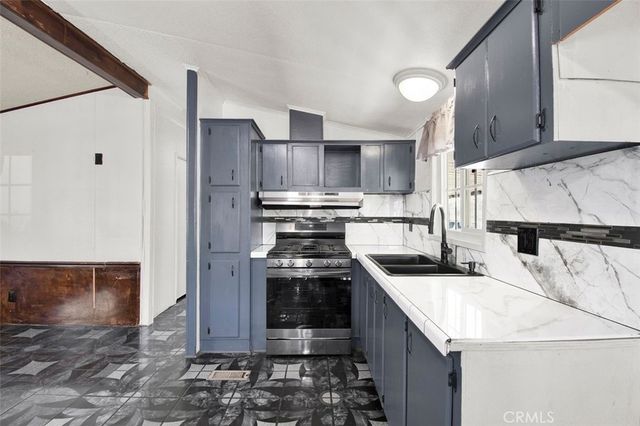850 Mission A4, Ontario, CA 91762