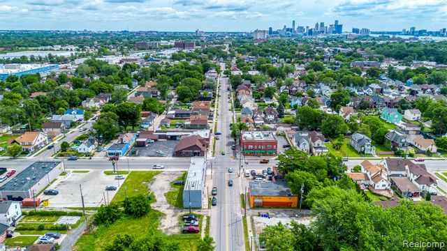 2305 Junction Street, Detroit, MI 48209