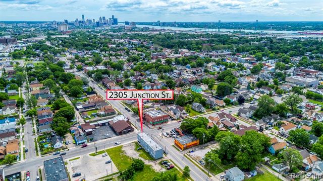2305 Junction Street, Detroit, MI 48209