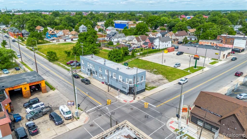 2305 Junction Street, Detroit, MI 48209