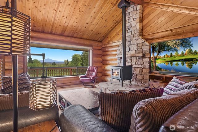12031 11th Avenue NE, Marysville, WA 98271
