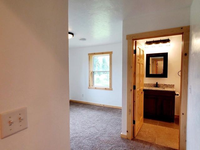 247 E MADISON STREET, Clintonville, WI 54929