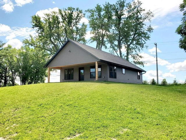 247 E MADISON STREET, Clintonville, WI 54929