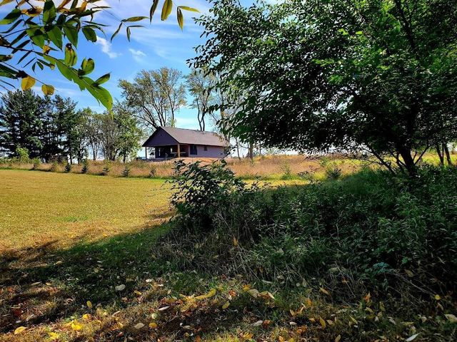 247 E MADISON STREET, Clintonville, WI 54929