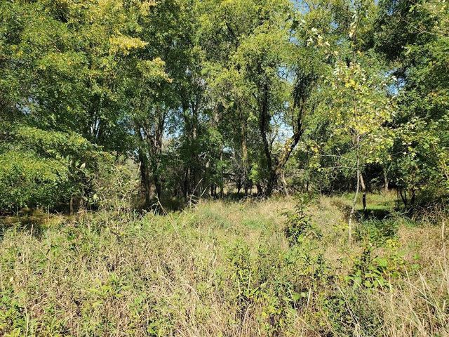 247 E MADISON STREET, Clintonville, WI 54929