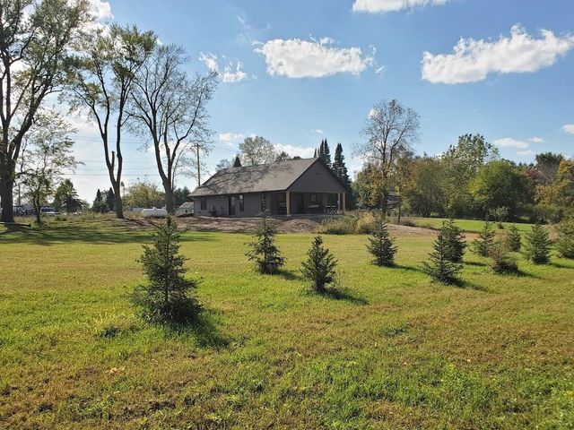 247 E MADISON STREET, Clintonville, WI 54929