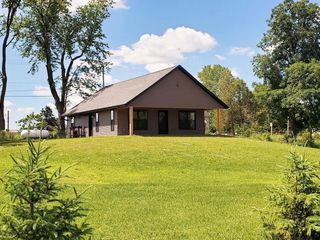 247 E MADISON STREET, Clintonville, WI 54929