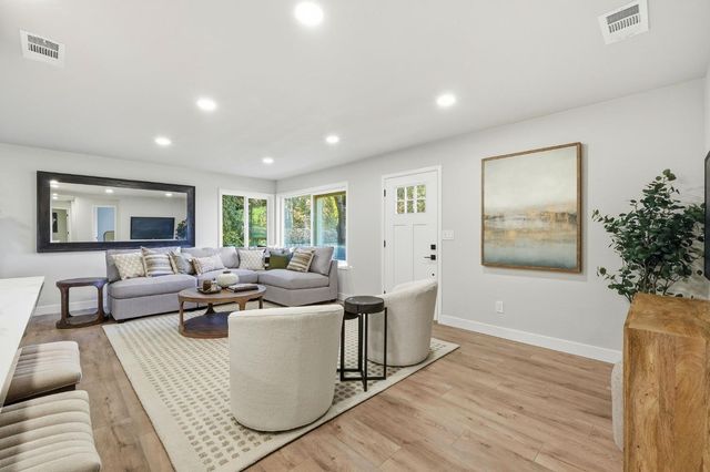 2917 Mace Rd, Camino, CA 95709