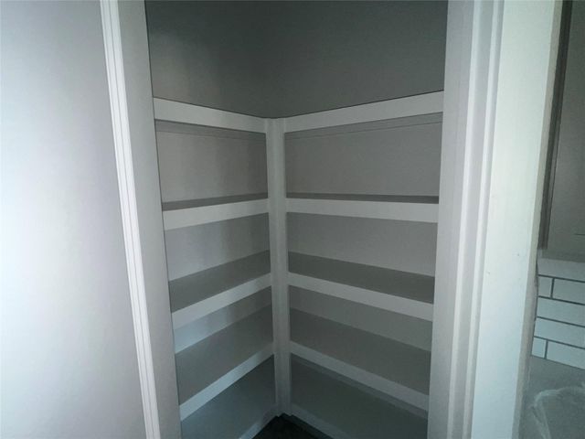 229 Orchard Laurel Drive, Alvin, TX 77511