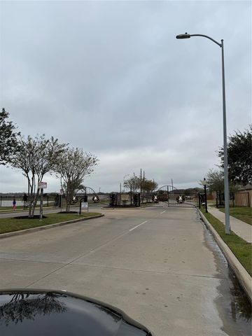 1543 Loose Stone Drive, Rosharon, TX 77583