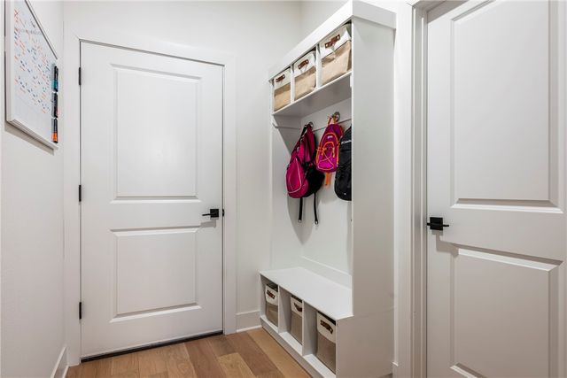 18 Merritt Drive, Bella Vista, AR 72714