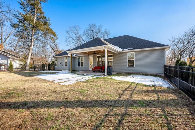18 Merritt Drive, Bella Vista, AR 72714