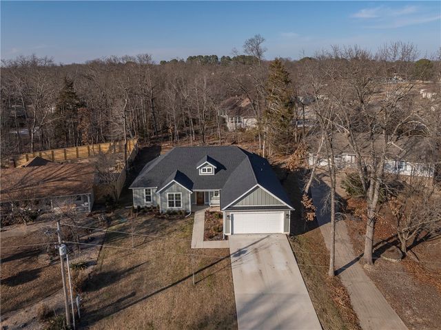 18 Merritt Drive, Bella Vista, AR 72714