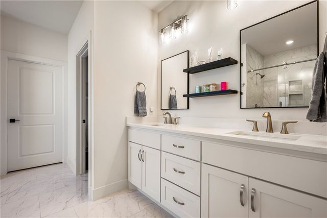 18 Merritt Drive, Bella Vista, AR 72714