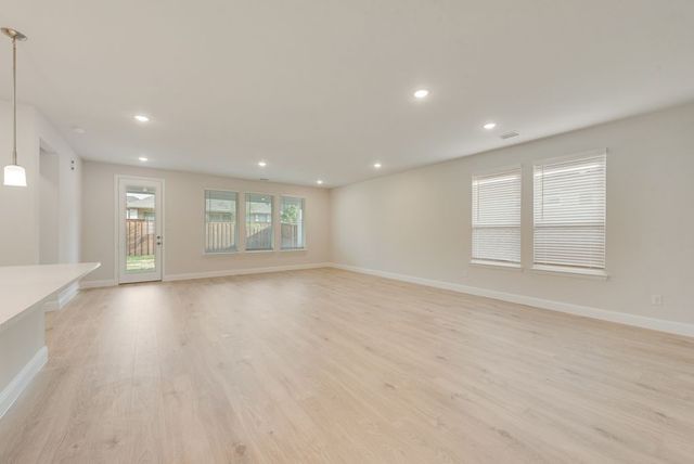 201 Hatherley Street, Little Elm, TX 75068