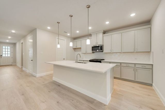 201 Hatherley Street, Little Elm, TX 75068