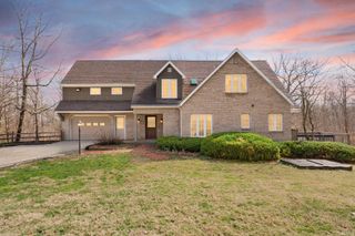925 W Oakwood Lane, Paoli, IN 47454