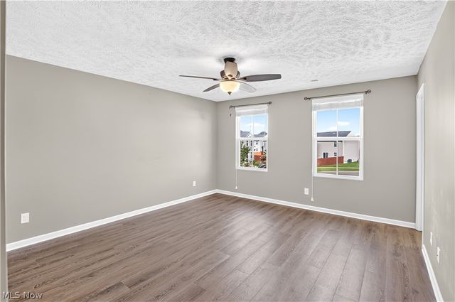 106 Preserve Circle, Amherst, OH 44001