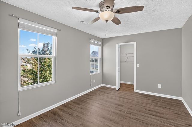 106 Preserve Circle, Amherst, OH 44001