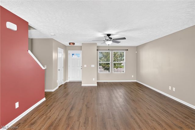 106 Preserve Circle, Amherst, OH 44001