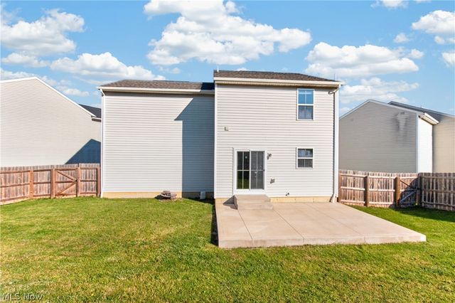 106 Preserve Circle, Amherst, OH 44001