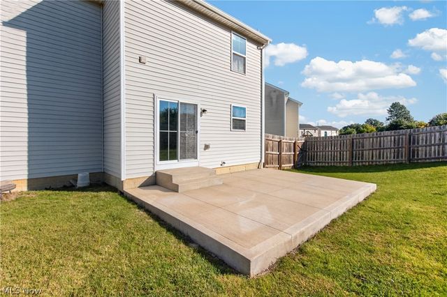 106 Preserve Circle, Amherst, OH 44001