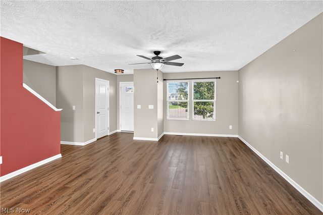 106 Preserve Circle, Amherst, OH 44001
