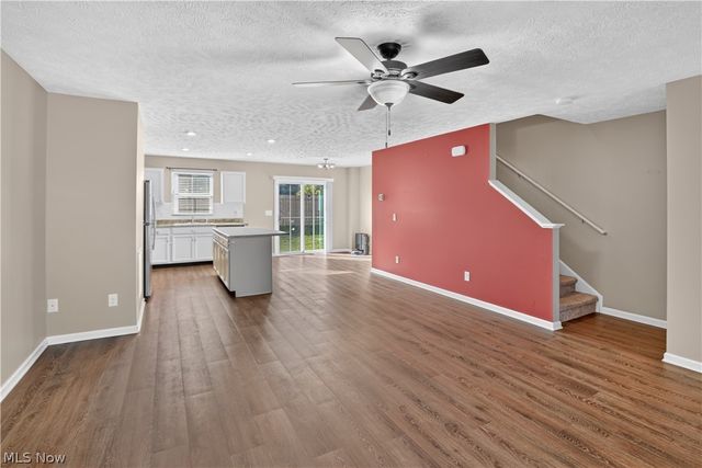 106 Preserve Circle, Amherst, OH 44001