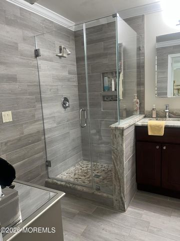 244 Shinnecock Drive, Manalapan, NJ 07726