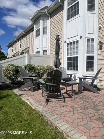 244 Shinnecock Drive, Manalapan, NJ 07726