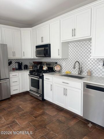 244 Shinnecock Drive, Manalapan, NJ 07726